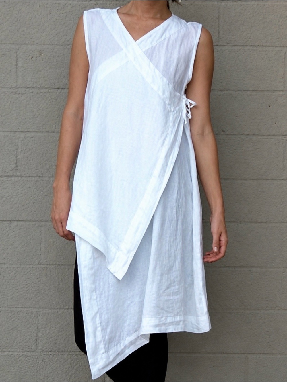 Bryn Walker Linen Zen Wrap Tunic Vest
Size M Lagenlook Minimal Neutral Ivory